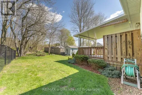 44 Beech Boulevard Tillsonburg ON N4G 5R8