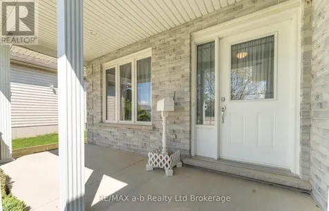 44 Beech Boulevard Tillsonburg ON N4G 5R8