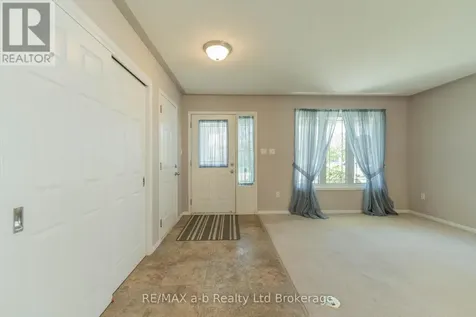44 Beech Boulevard Tillsonburg ON N4G 5R8