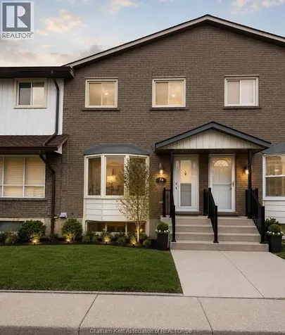 241 Limeridge Road West Hamilton ON L9C 2V4