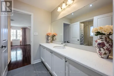 17 Mason Drive New Tecumseth ON L9R 0M1