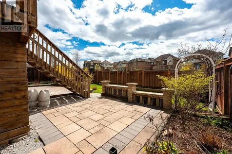 17 Mason Drive New Tecumseth ON L9R 0M1