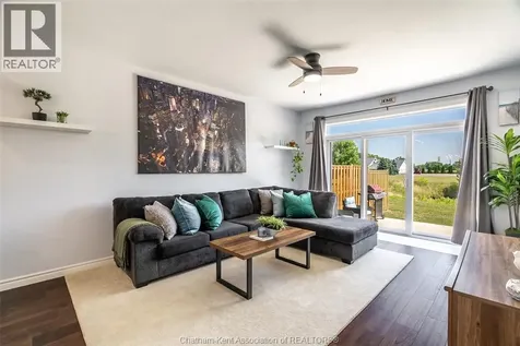 3 Jonathan Street Chatham ON N7M 6M1