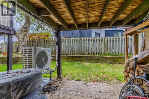 2828 Richmond Road Ottawa ON K2B 8S1
