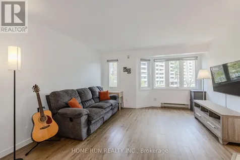 2828 Richmond Road Ottawa ON K2B 8S1