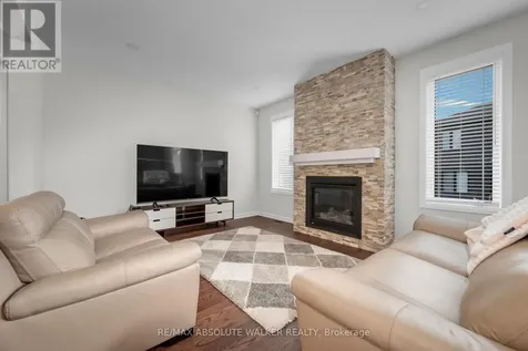 529 Anchor Circle Ottawa ON K4M 0X5