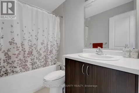 152 Gardenpost Terrace Ottawa ON K4A 5G9
