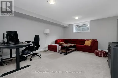 152 Gardenpost Terrace Ottawa ON K4A 5G9