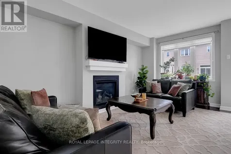 152 Gardenpost Terrace Ottawa ON K4A 5G9