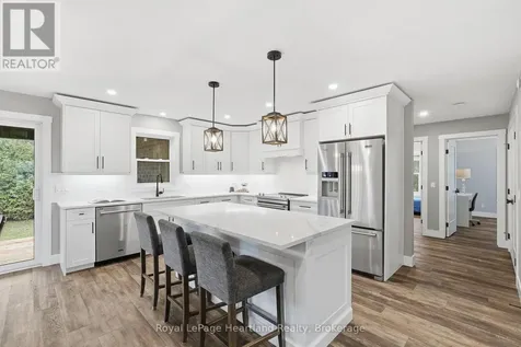 18 Geddes Street West Minto ON N0G 1M0