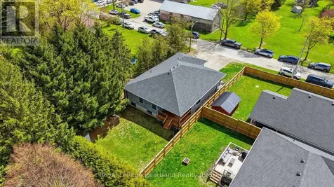 18 Geddes Street West Minto ON N0G 1M0