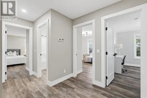 18 Geddes Street West Minto ON N0G 1M0