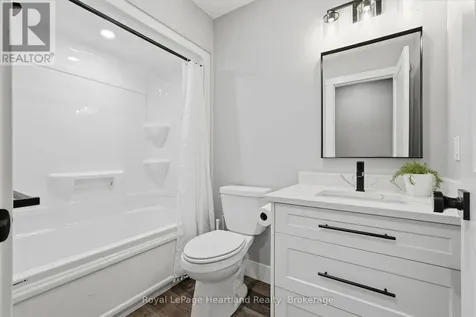 18 Geddes Street West Minto ON N0G 1M0