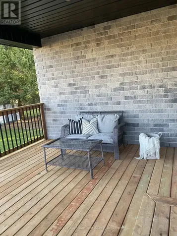 18 Geddes Street West Minto ON N0G 1M0