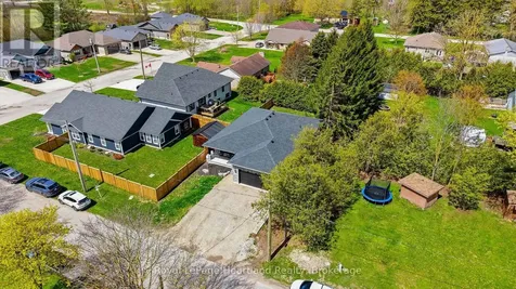 18 Geddes Street West Minto ON N0G 1M0