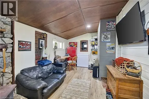 6 Churchill Drive Paris ON N3L 1J1