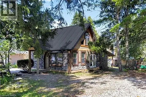6 Churchill Drive Paris ON N3L 1J1