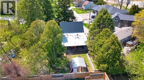 6 Churchill Drive Paris ON N3L 1J1