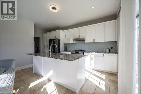 745 Wood Lily Street Waterloo ON N2V 0C3