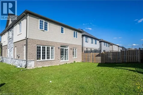 745 Wood Lily Street Waterloo ON N2V 0C3