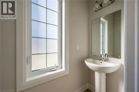 745 Wood Lily Street Waterloo ON N2V 0C3