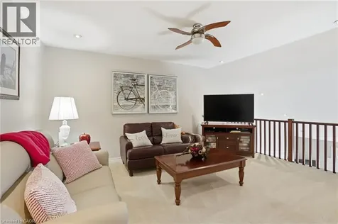 96 Abbotsford Trail Hamilton ON L9B 0A4