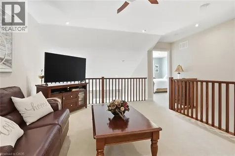 96 Abbotsford Trail Hamilton ON L9B 0A4