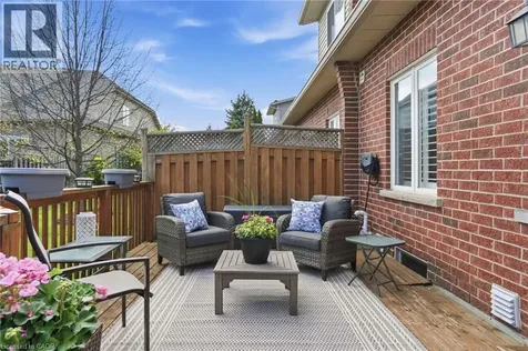 96 Abbotsford Trail Hamilton ON L9B 0A4
