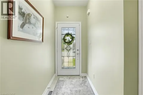 96 Abbotsford Trail Hamilton ON L9B 0A4