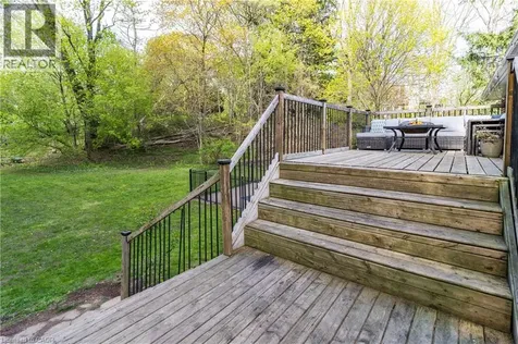 3 Fallsview Road Hamilton ON L9H 5J7