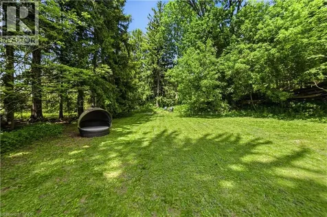 3 Fallsview Road Hamilton ON L9H 5J7