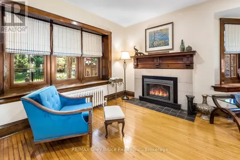 1075 4th Avenue West Owen Sound ON N4K 4W1
