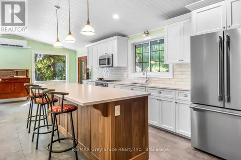 1075 4th Avenue West Owen Sound ON N4K 4W1