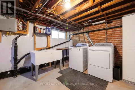 1075 4th Avenue West Owen Sound ON N4K 4W1