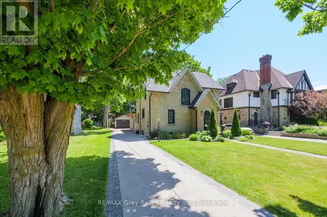 1075 4th Avenue West Owen Sound ON N4K 4W1