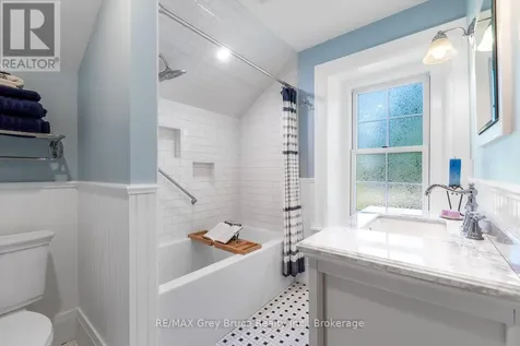 1075 4th Avenue West Owen Sound ON N4K 4W1