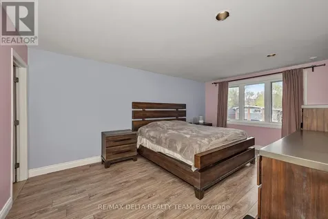 2350 Georgina Drive Ottawa ON K2B 7M5