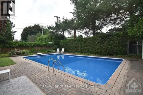 2350 Georgina Drive Ottawa ON K2B 7M5