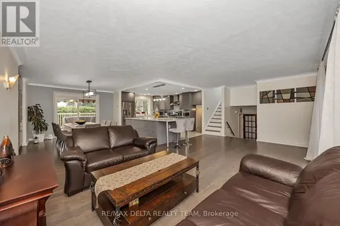 2350 Georgina Drive Ottawa ON K2B 7M5