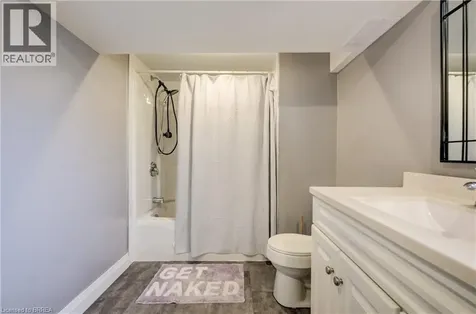 37 Glenwood Drive Brantford ON N3S 3G5
