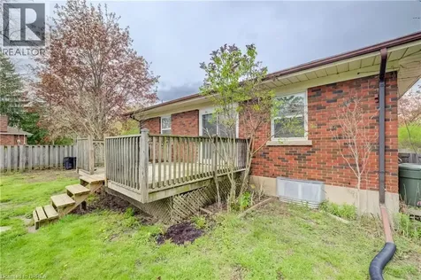 37 Glenwood Drive Brantford ON N3S 3G5