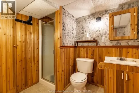 12 Lansdowne Avenue Chatham ON N7M 4J3