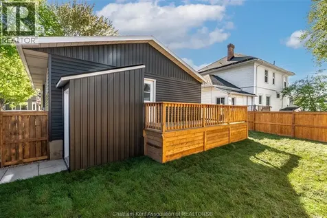 12 Lansdowne Avenue Chatham ON N7M 4J3