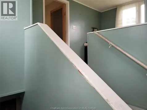 10238 Fairview Line Chatham-kent ON N7M 5J4