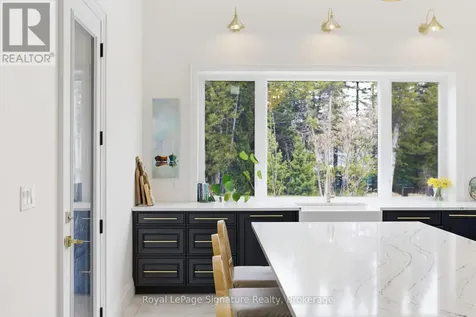 118 Timber Lane Blue Mountains ON N0H 2P0