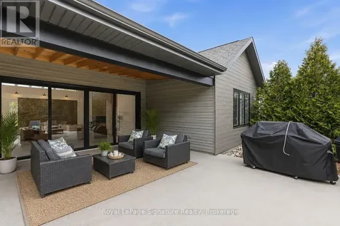 118 Timber Lane Blue Mountains ON N0H 2P0