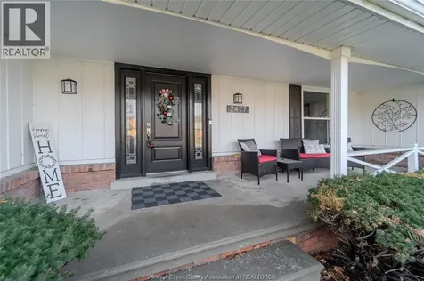 2477 Mark Avenue Windsor ON N9E 2W2