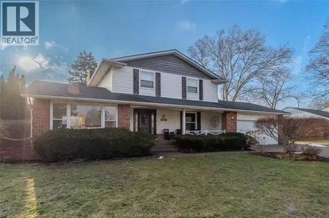 2477 Mark Avenue Windsor ON N9E 2W2