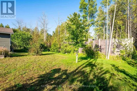 10 Williamson Place South Bruce Peninsula ON N0H 2T0
