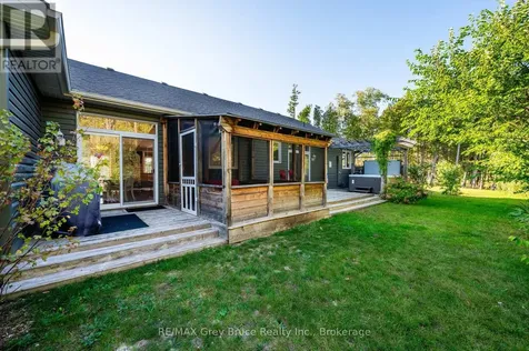 10 Williamson Place South Bruce Peninsula ON N0H 2T0